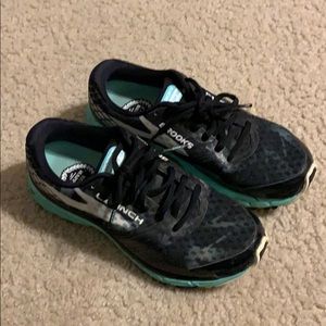 Brooks Launch 3